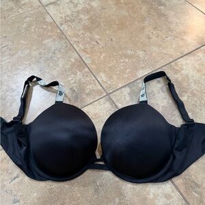 Victoria's Secret Black Molded T-Shirt Bra with Branded Straps